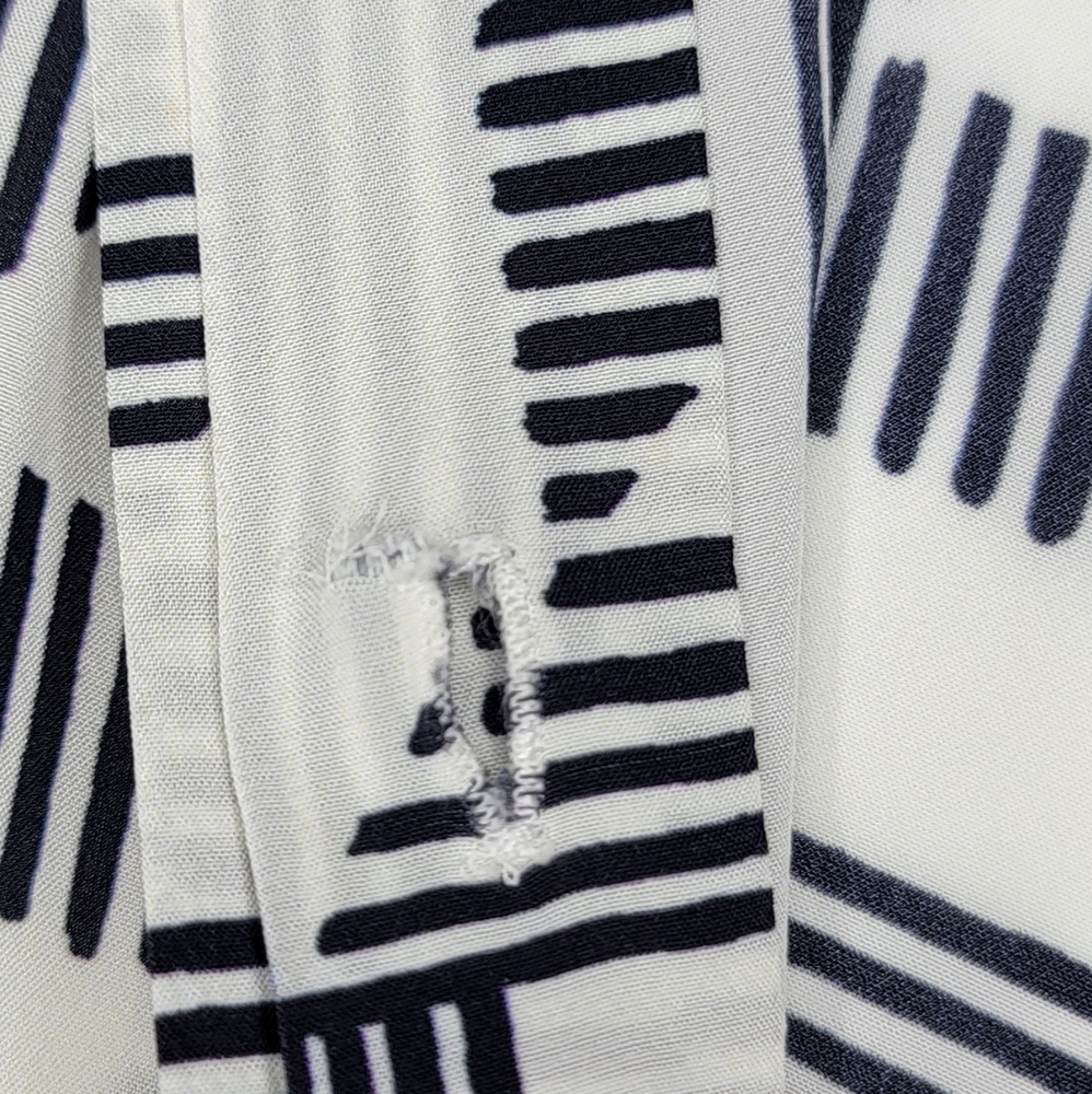 Joie Geometric pattern Silk Blouse - Picture 10 of 12